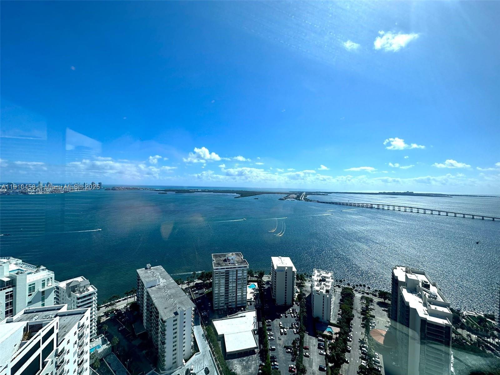 Miami FL 33131 - A11910458