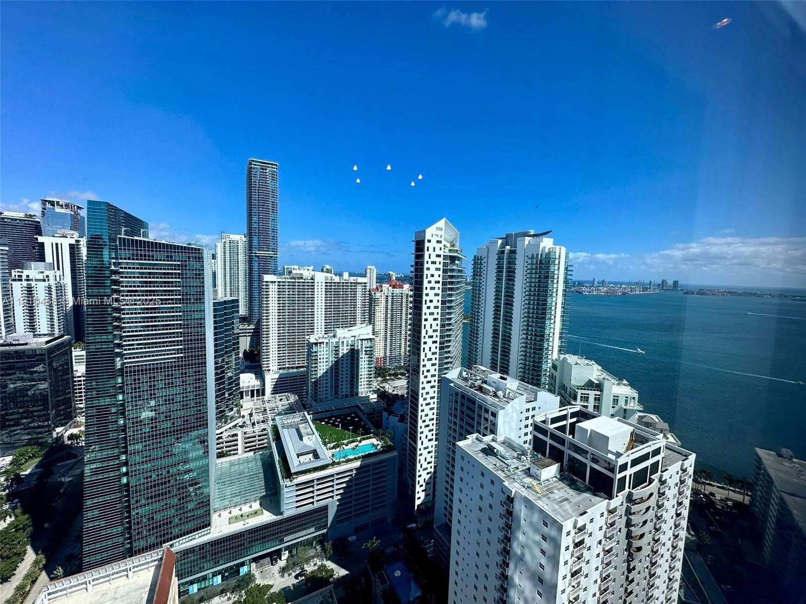 Miami FL 33131 - A11910458