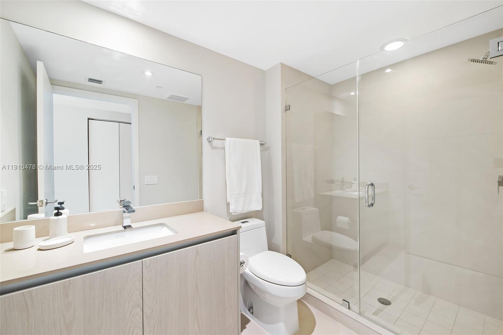 4111 S Ocean Dr #3001, Hollywood FL 33019