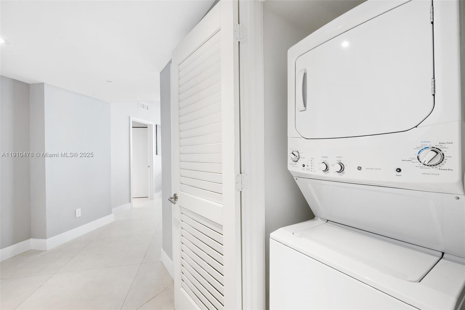 4111 S Ocean Dr #3001, Hollywood FL 33019