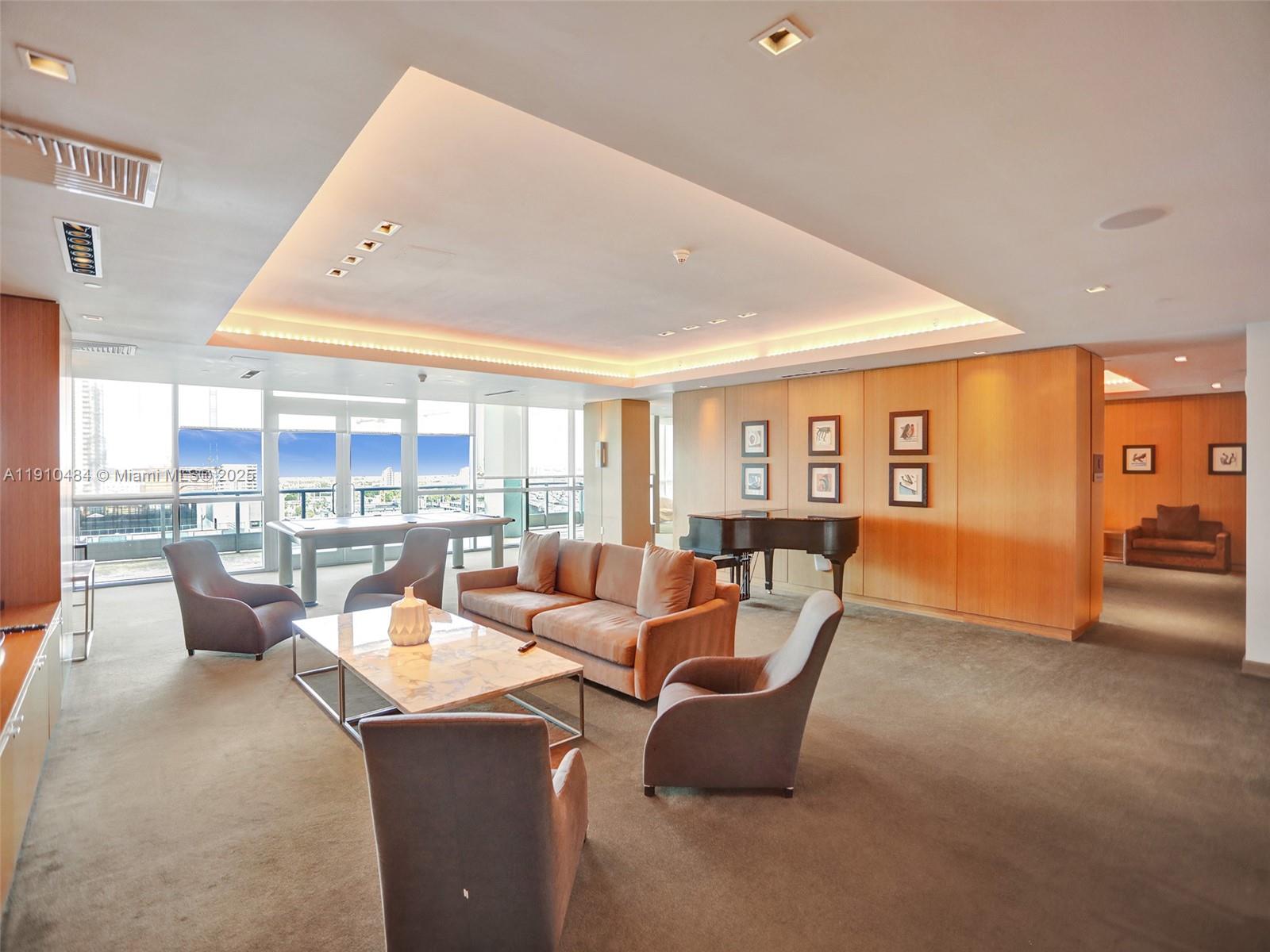 900 Biscayne Blvd #5610, Miami FL 33132