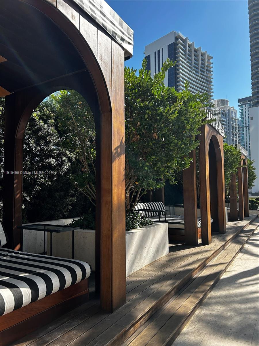 801 S Miami Ave #3904, Miami FL 33130
