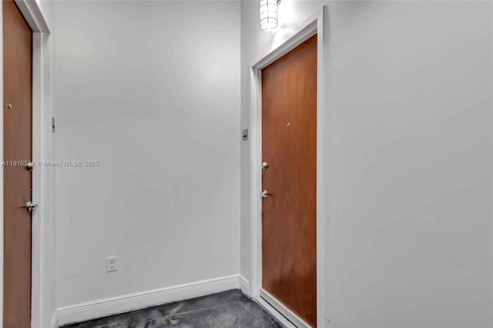 10 SW South River Dr #1509, Miami FL 33130