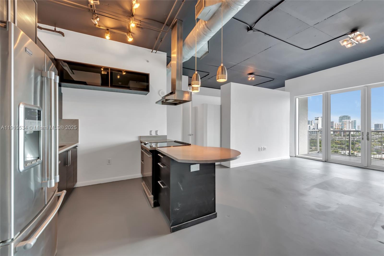10 SW South River Dr #1509, Miami FL 33130