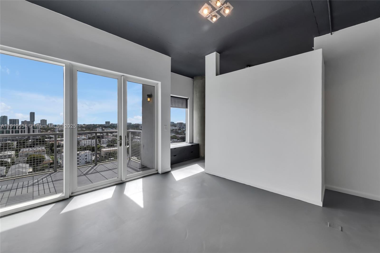 10 SW South River Dr #1509, Miami FL 33130