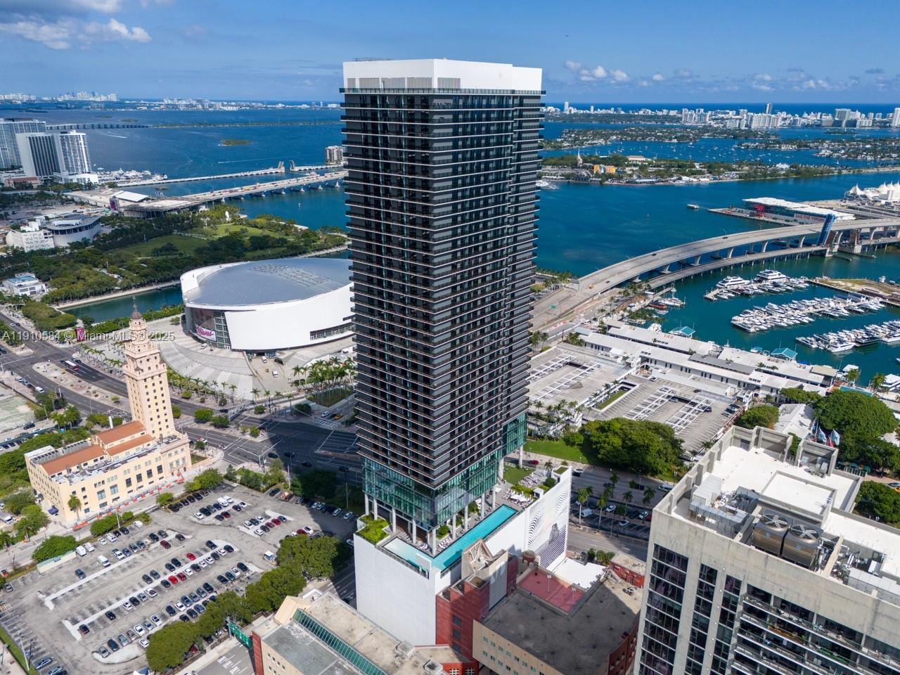 398 NE 5th St #1811, Miami FL 33132