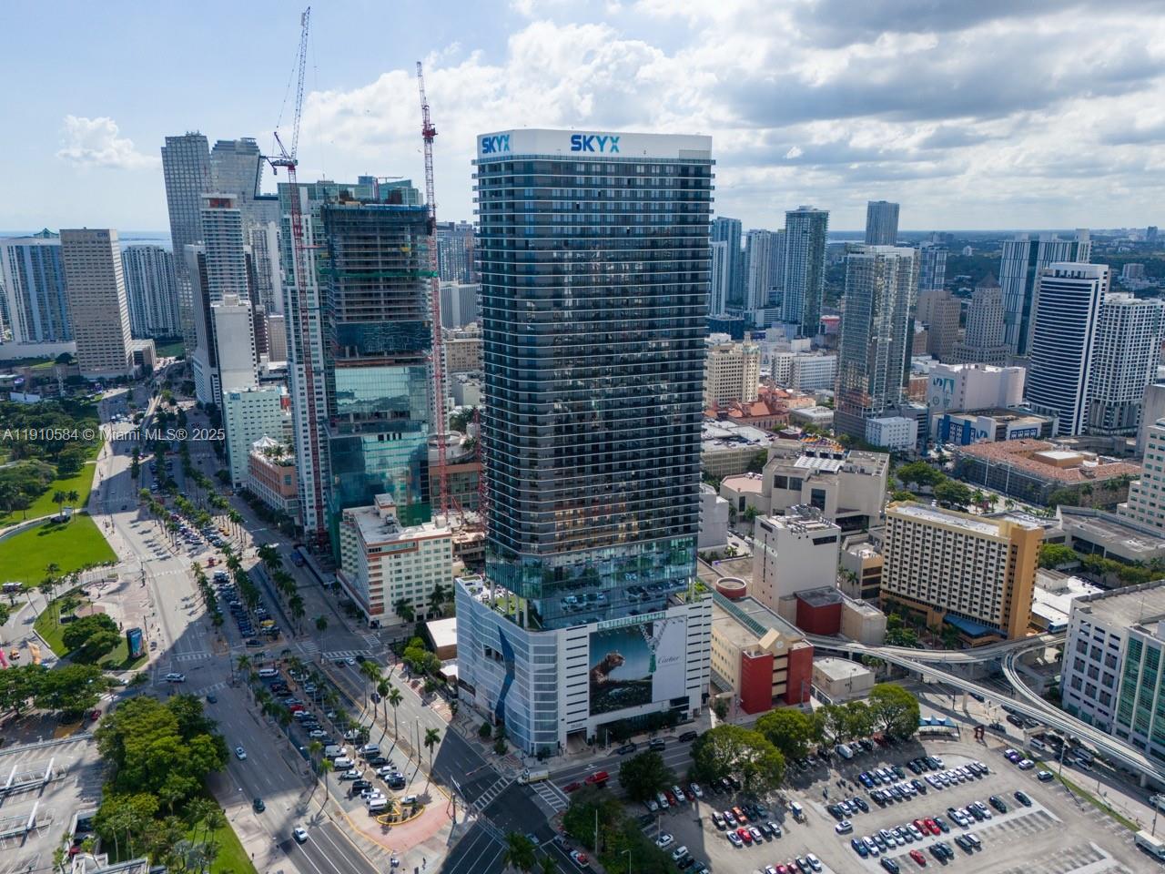 398 NE 5th St #1811, Miami FL 33132