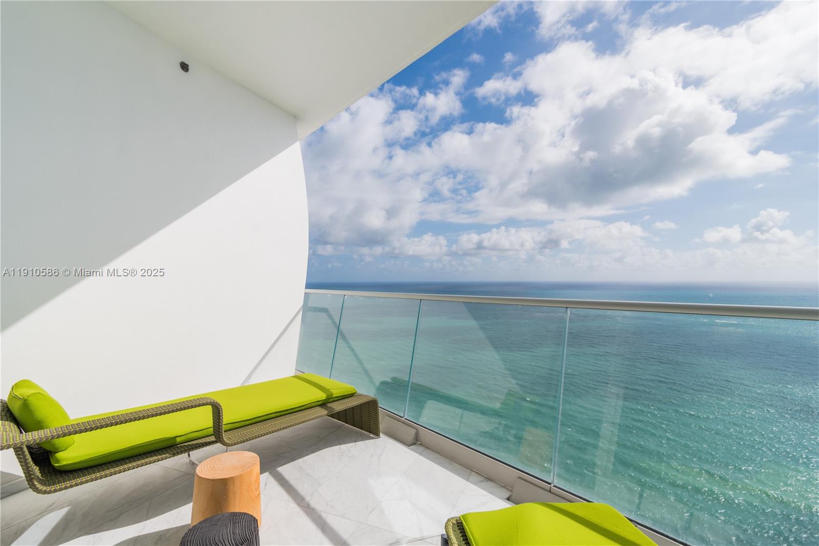 16901 Collins Ave #4603, Sunny Isles Beach FL 33160