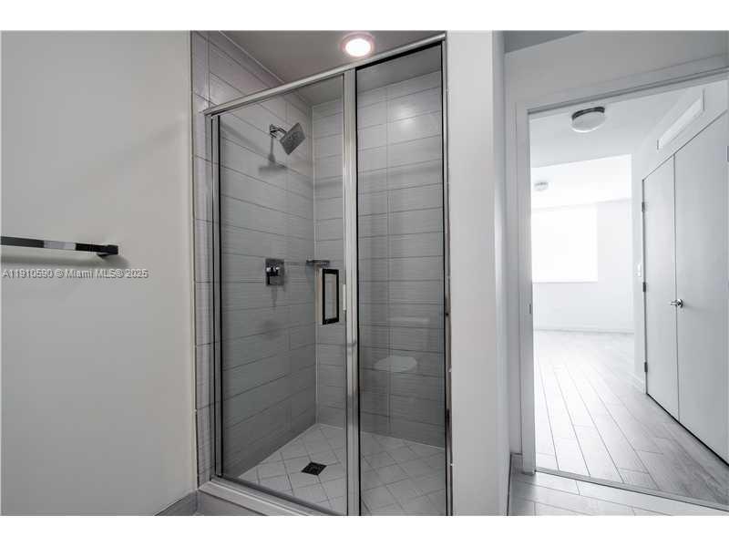999 SW 1st Ave #3210, Miami FL 33130