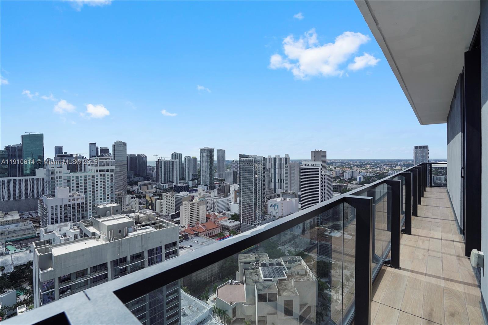 398 NE 5th St #3618, Miami FL 33132