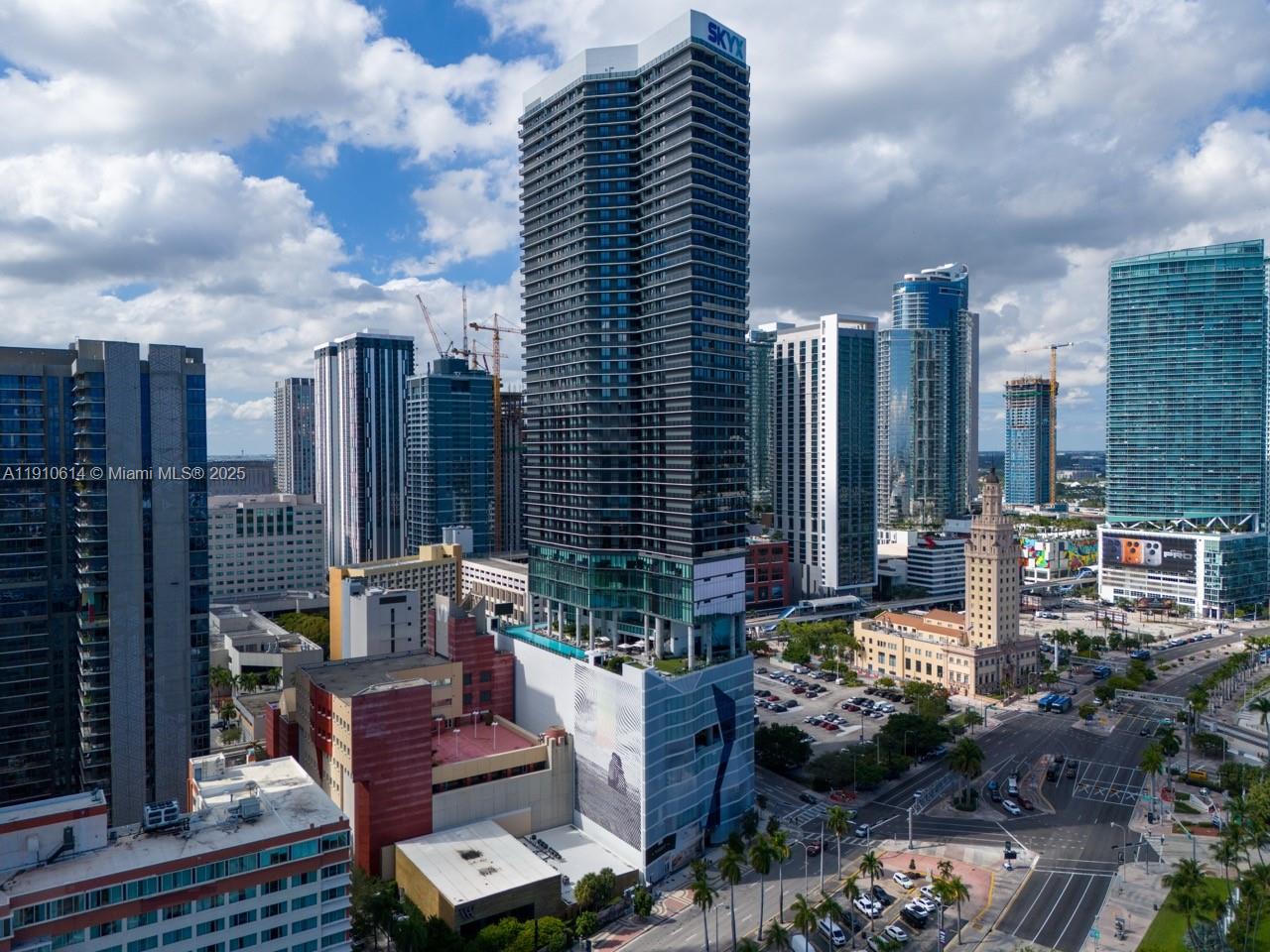 398 NE 5th St #3618, Miami FL 33132