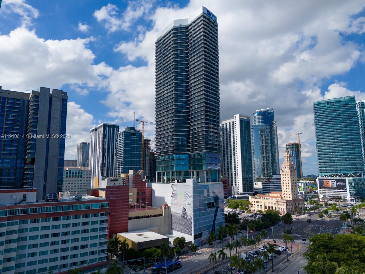 398 NE 5th St #3618, Miami FL 33132