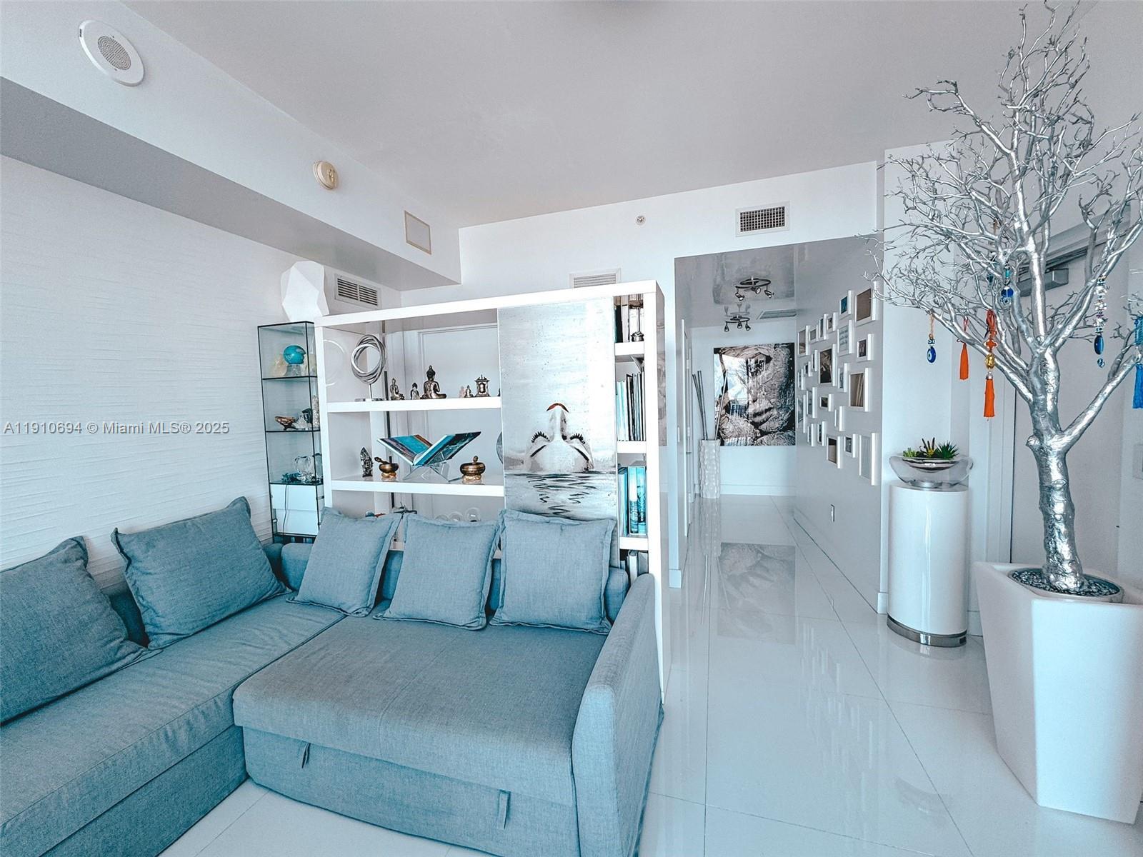 2020 N Bayshore Dr #2007, Miami FL 33137