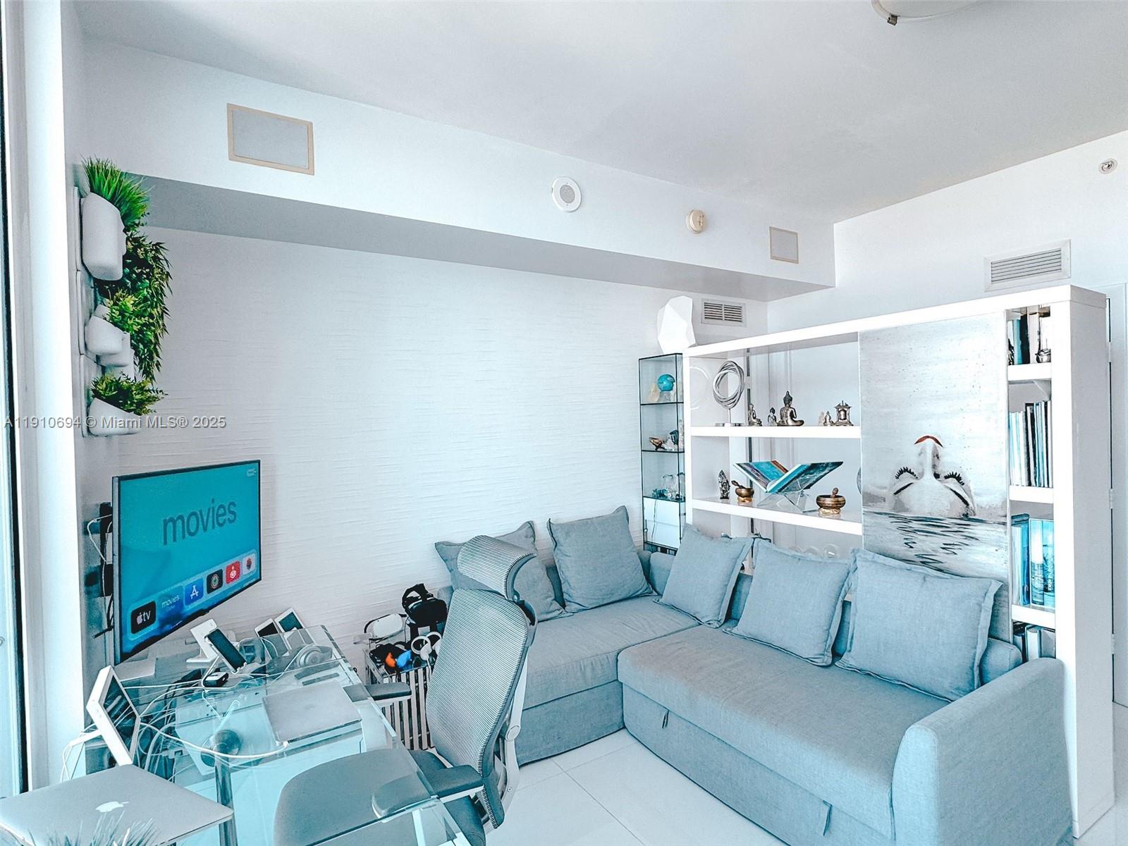 2020 N Bayshore Dr #2007, Miami FL 33137