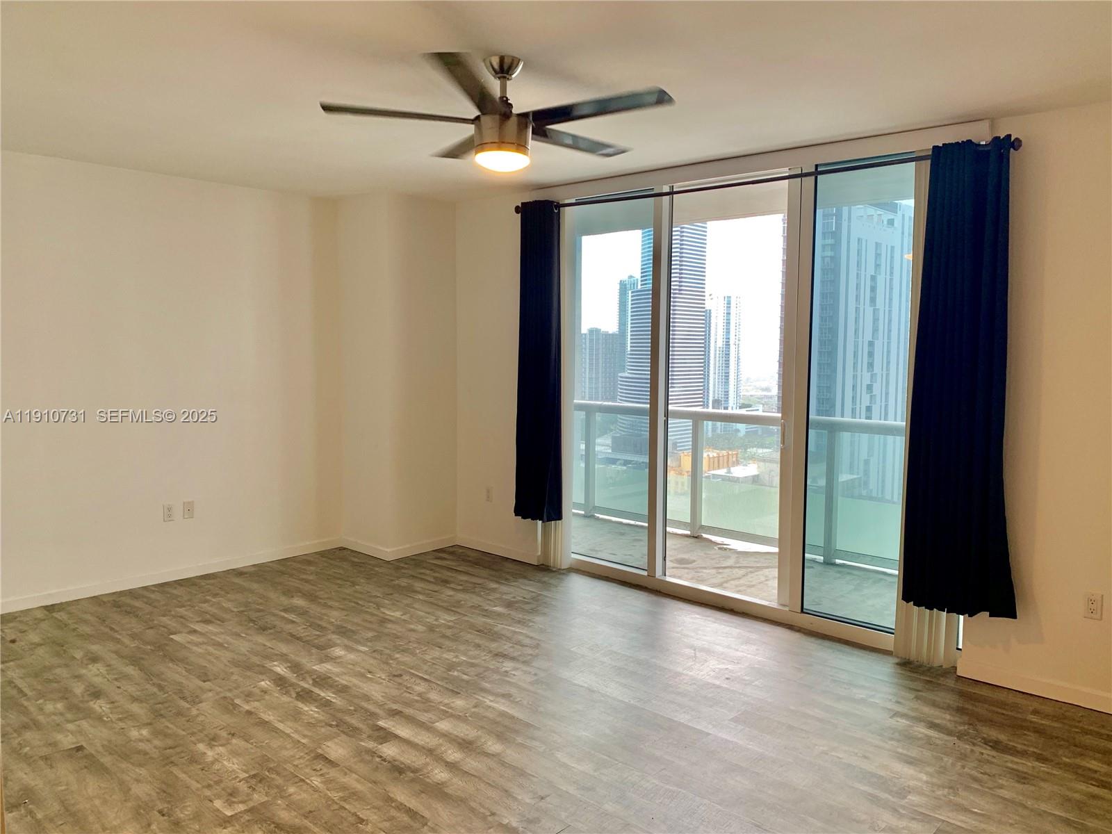 50 Biscayne Blvd #2909, Miami FL 33132