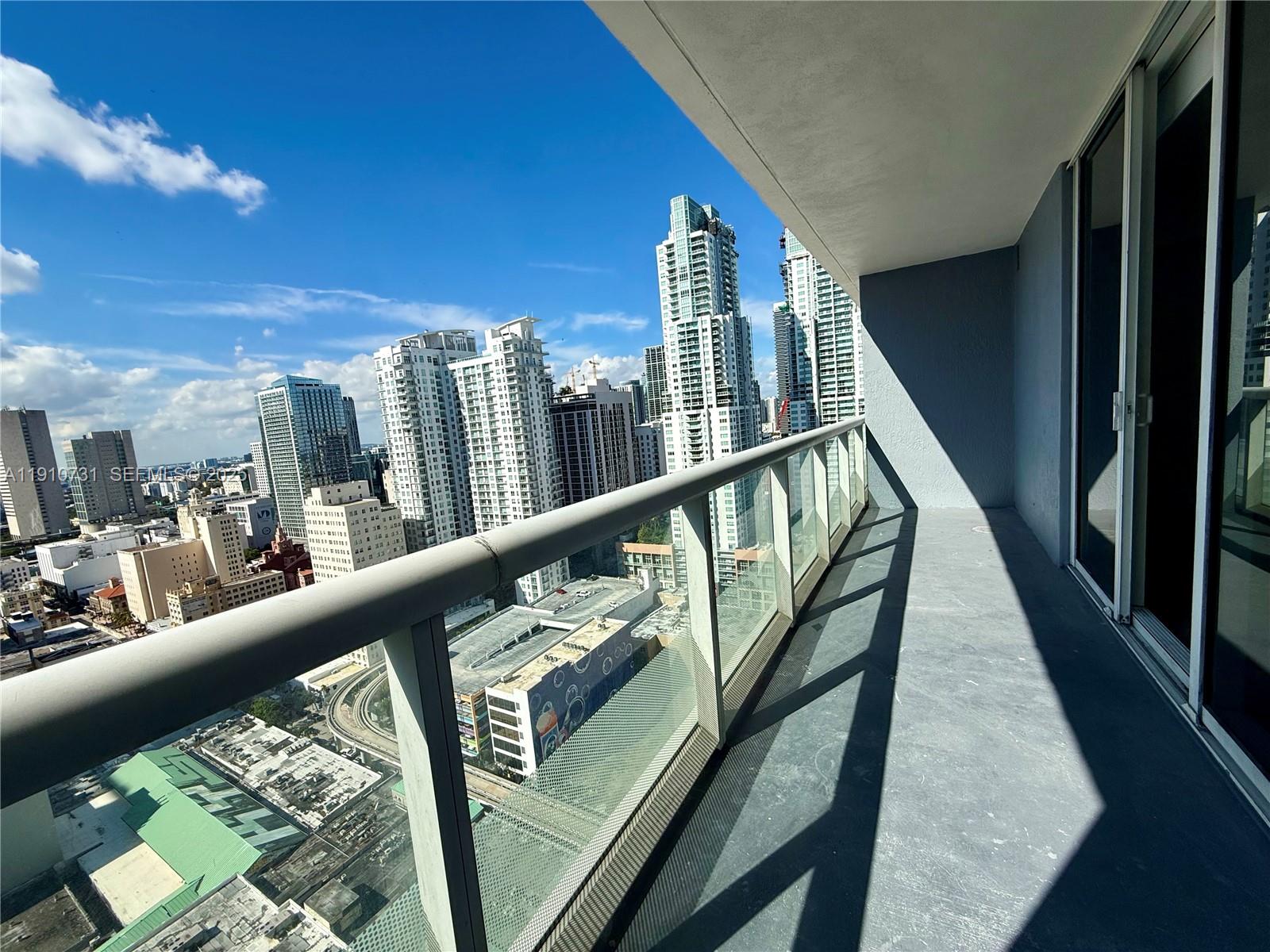 50 Biscayne Blvd #2909, Miami FL 33132