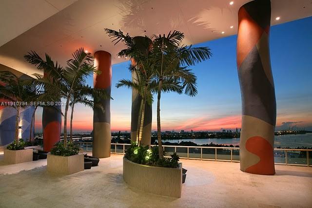 50 Biscayne Blvd #2909, Miami FL 33132