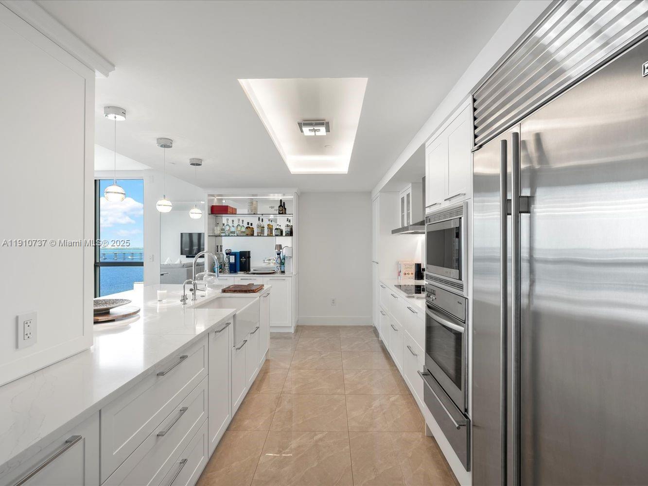 1331 Brickell Bay Dr #1811, Miami FL 33131