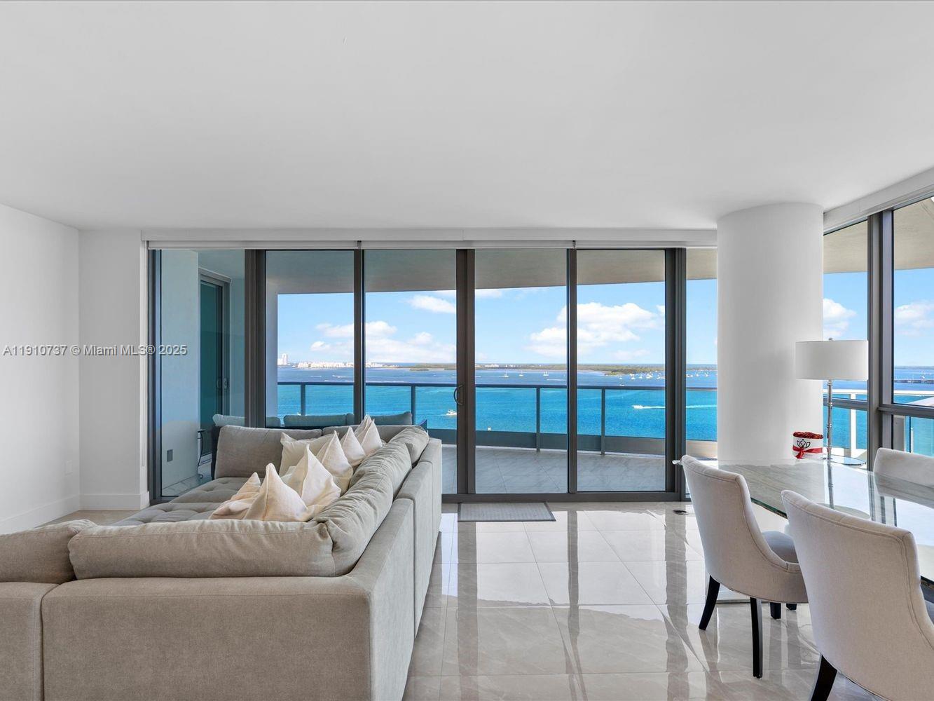 1331 Brickell Bay Dr #1811, Miami FL 33131