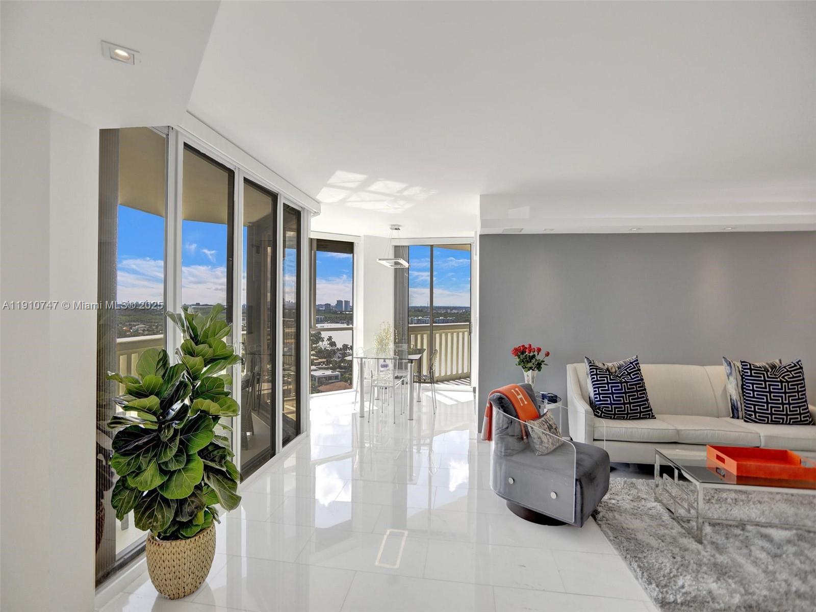 1000 E Island Blvd #2103, Aventura FL 33160