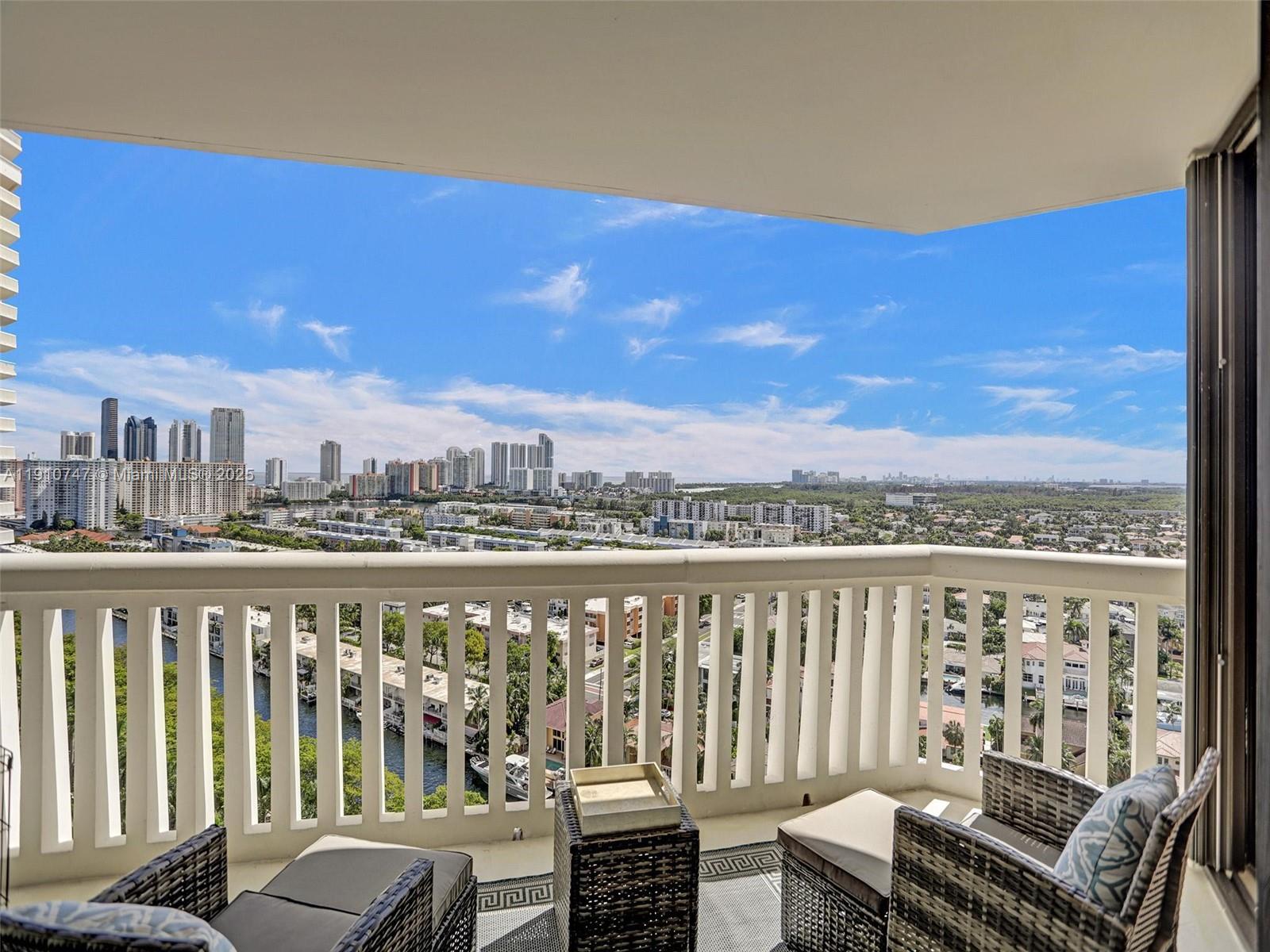 1000 E Island Blvd #2103, Aventura FL 33160