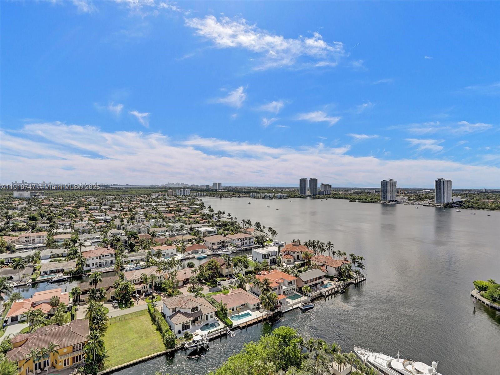 1000 E Island Blvd #2103, Aventura FL 33160