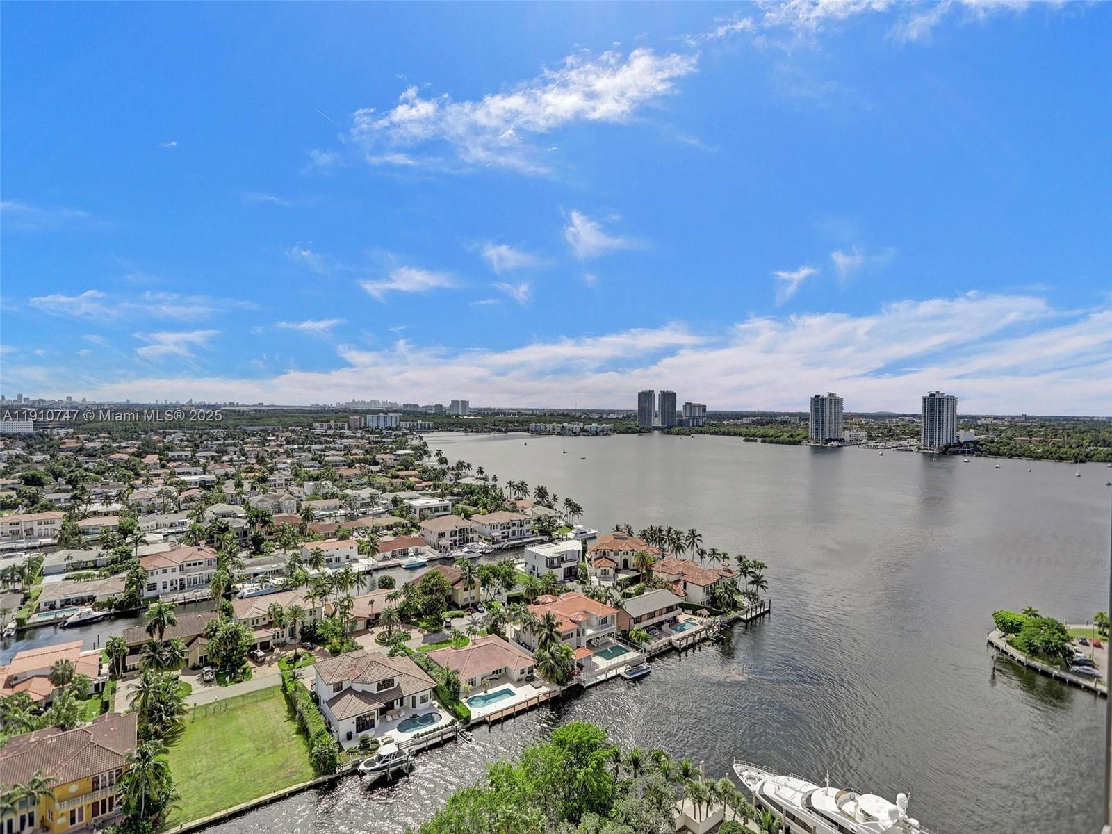 1000 E Island Blvd #2103, Aventura FL 33160