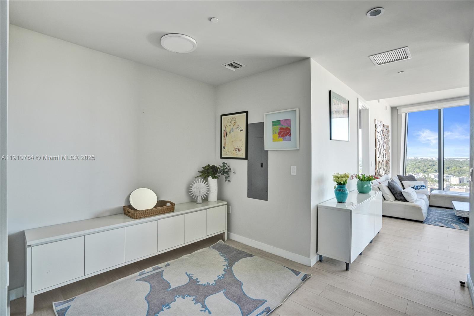 2831 S Bayshore Dr #1808, Miami FL 33133