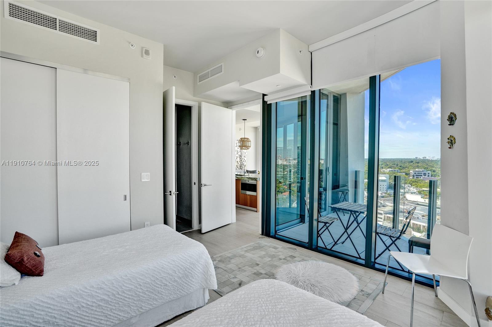 2831 S Bayshore Dr #1808, Miami FL 33133