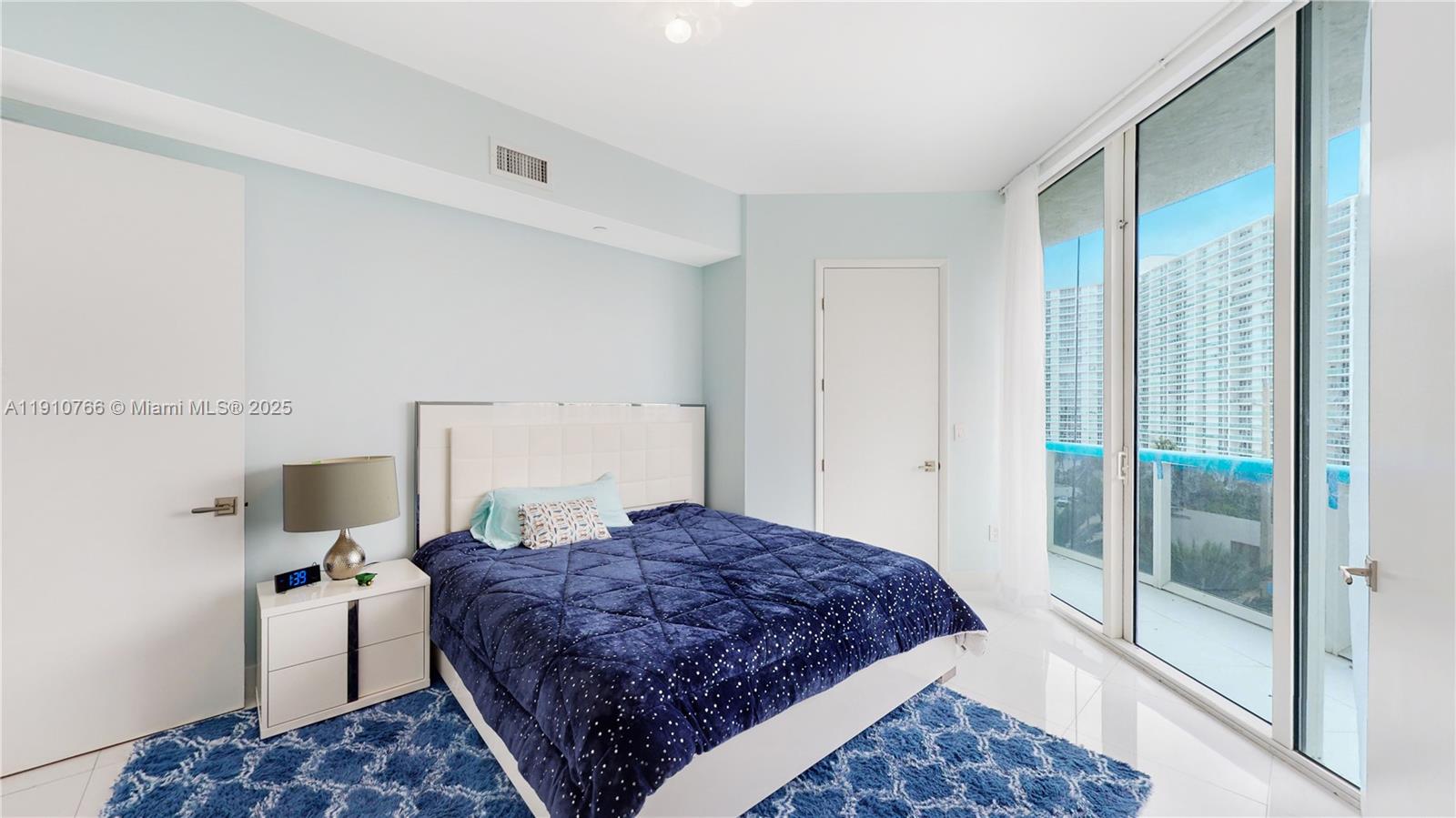 15811 Collins Ave #504, Sunny Isles Beach FL 33160