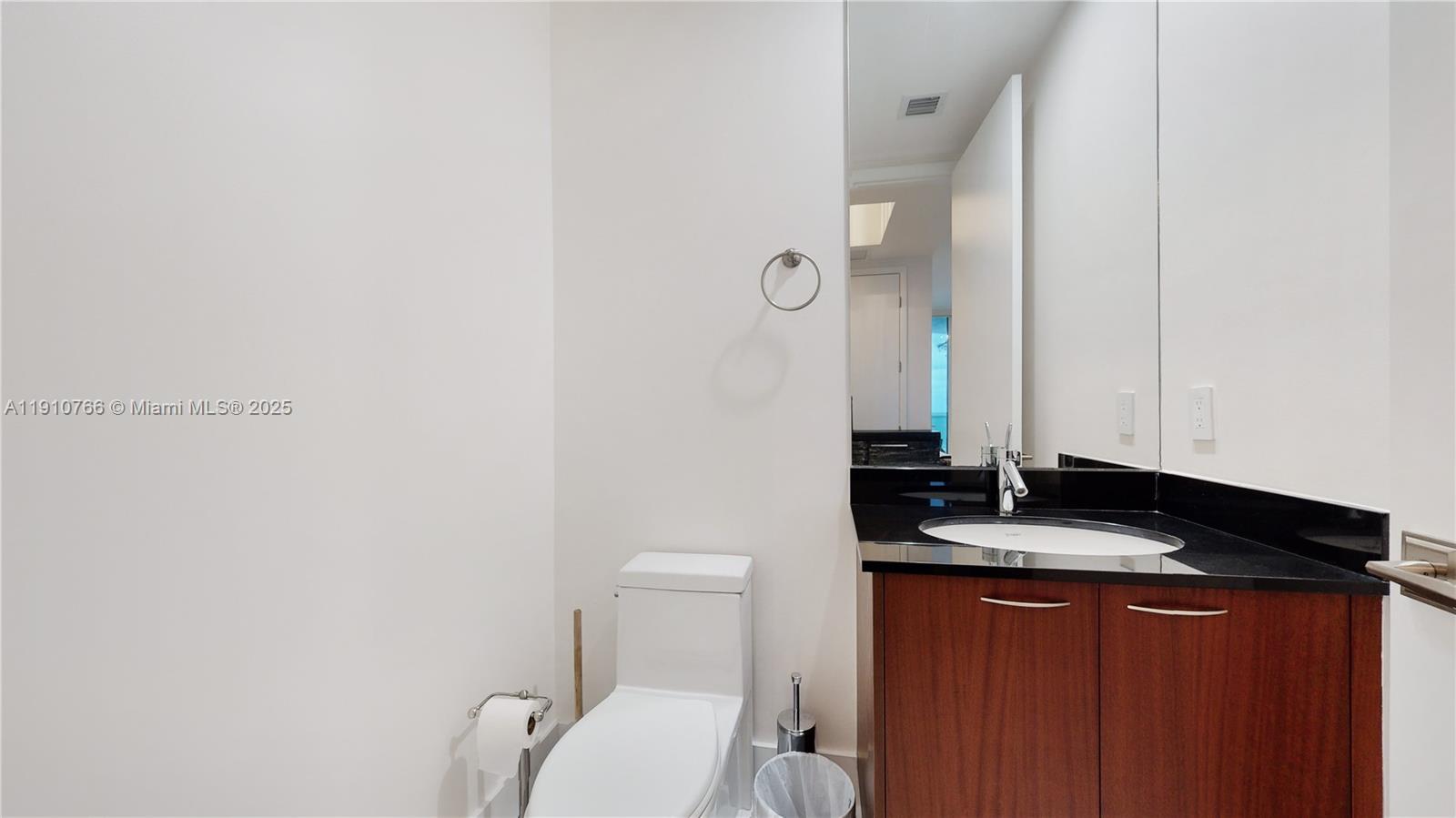 15811 Collins Ave #504, Sunny Isles Beach FL 33160