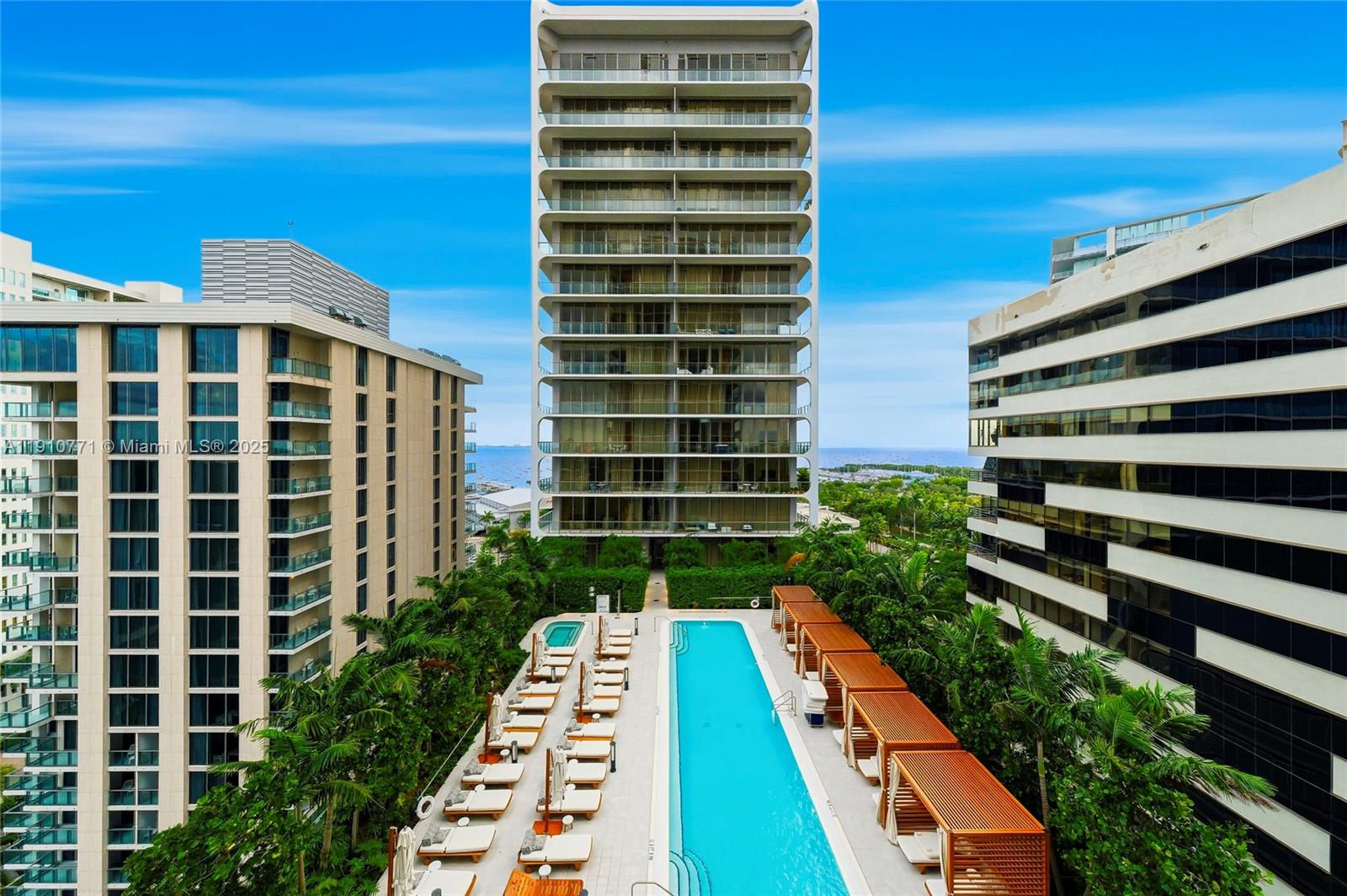 2678 Tigertail Ave #1110, Miami FL 33133