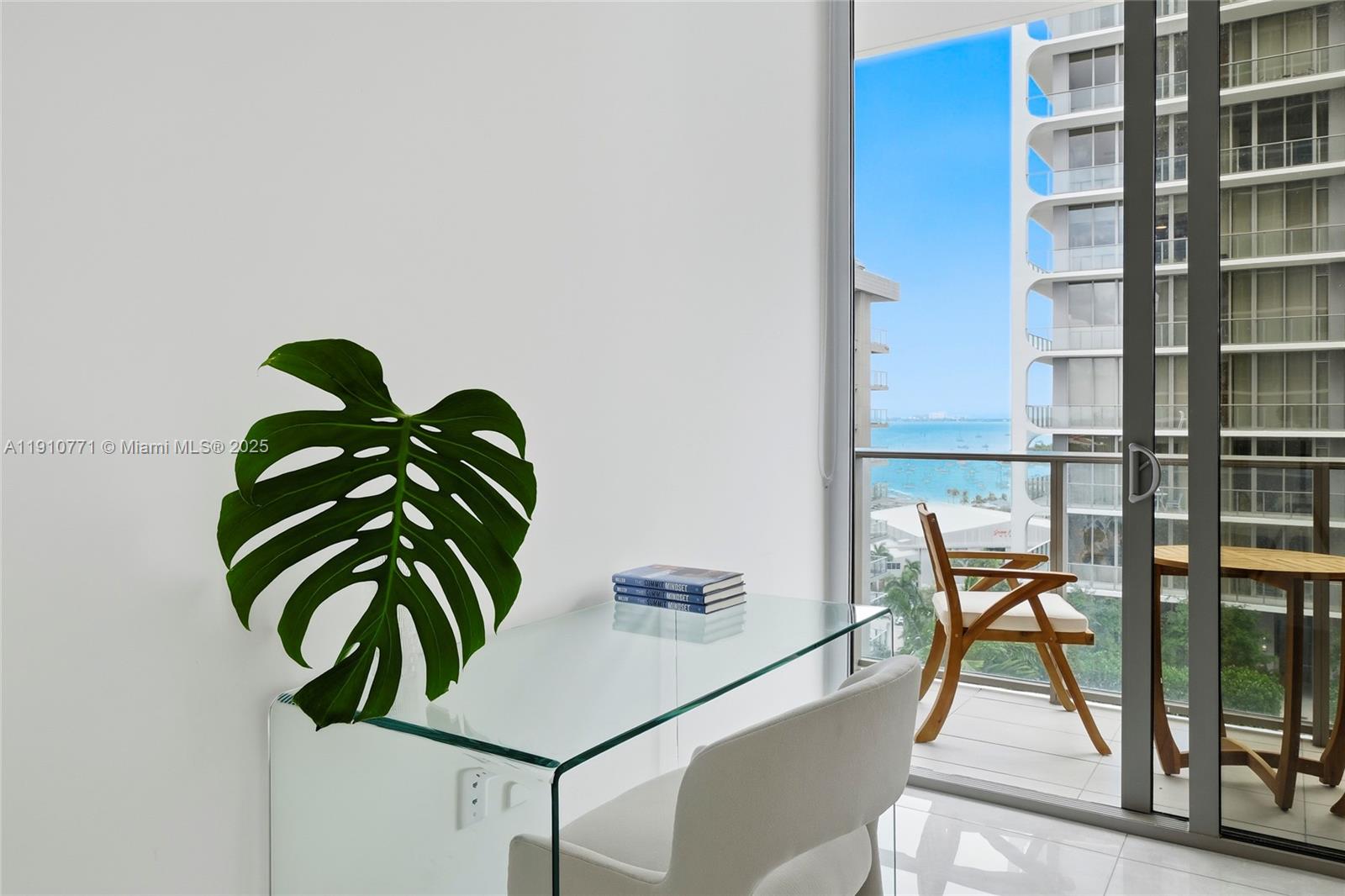 2678 Tigertail Ave #1110, Miami FL 33133
