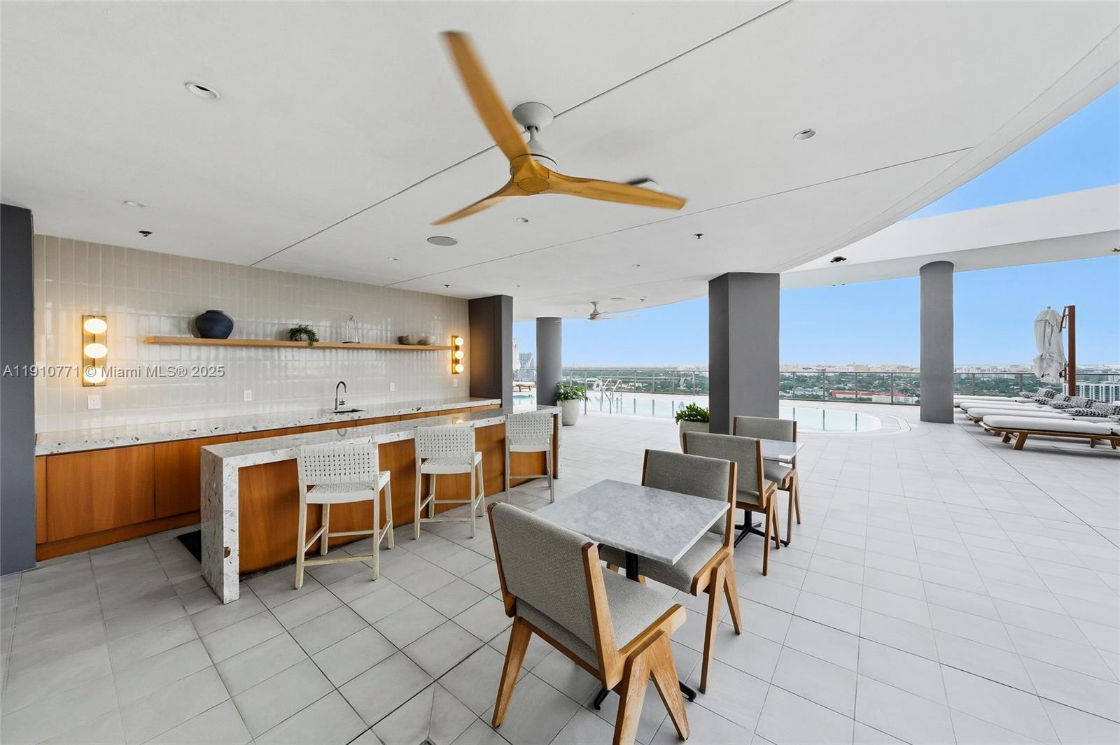 2678 Tigertail Ave #1110, Miami FL 33133