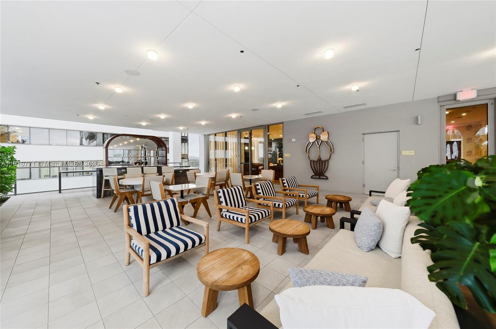 2678 Tigertail Ave #1110, Miami FL 33133