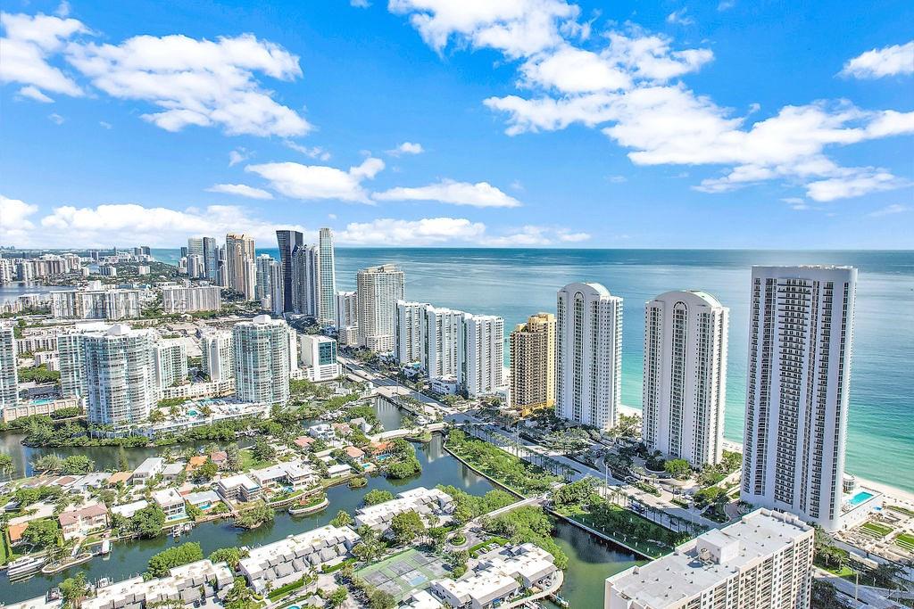 16047 Collins Ave #1104, Sunny Isles Beach FL 33160