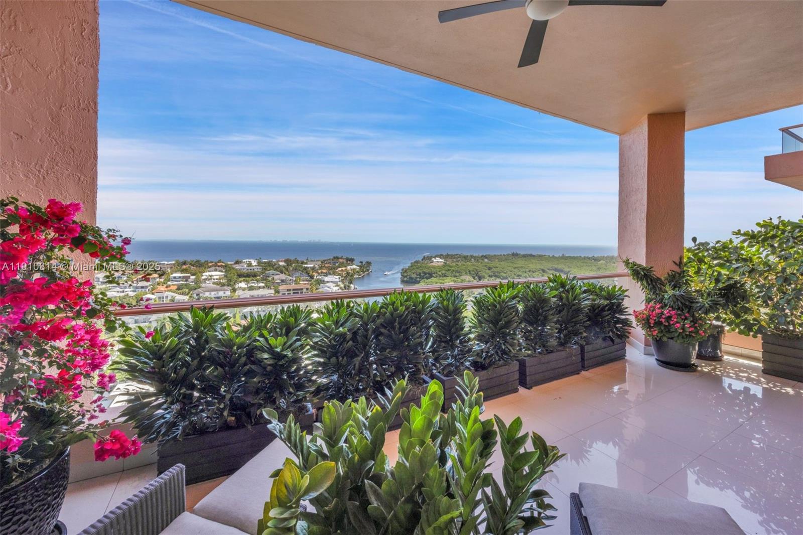 10 Edgewater Dr #PH-C, Coral Gables FL 33133