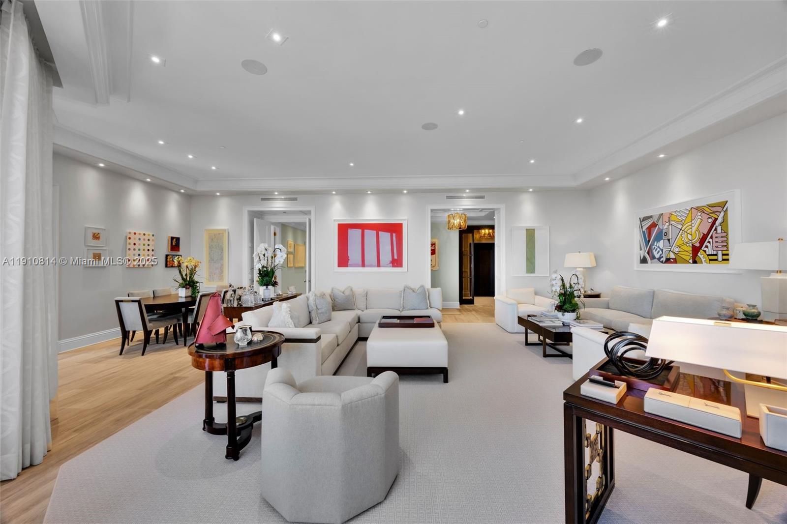 10 Edgewater Dr #PH-C, Coral Gables FL 33133