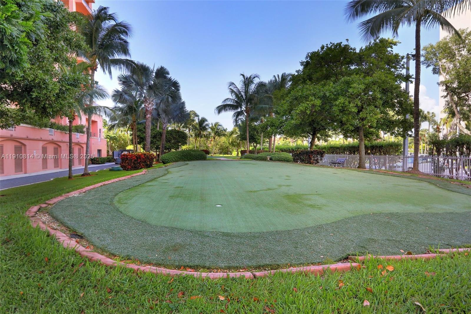 10 Edgewater Dr #PH-C, Coral Gables FL 33133