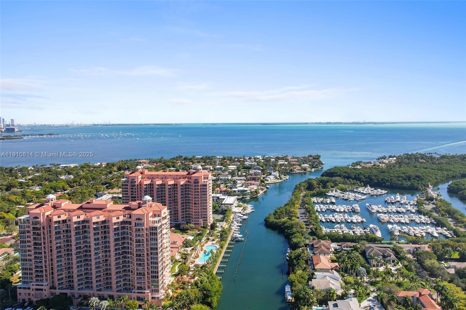 10 Edgewater Dr #PH-C, Coral Gables FL 33133