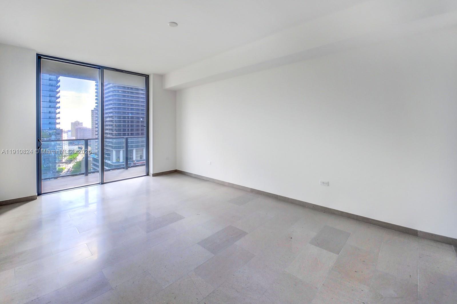 88 SW 7th St #1503, Miami FL 33130