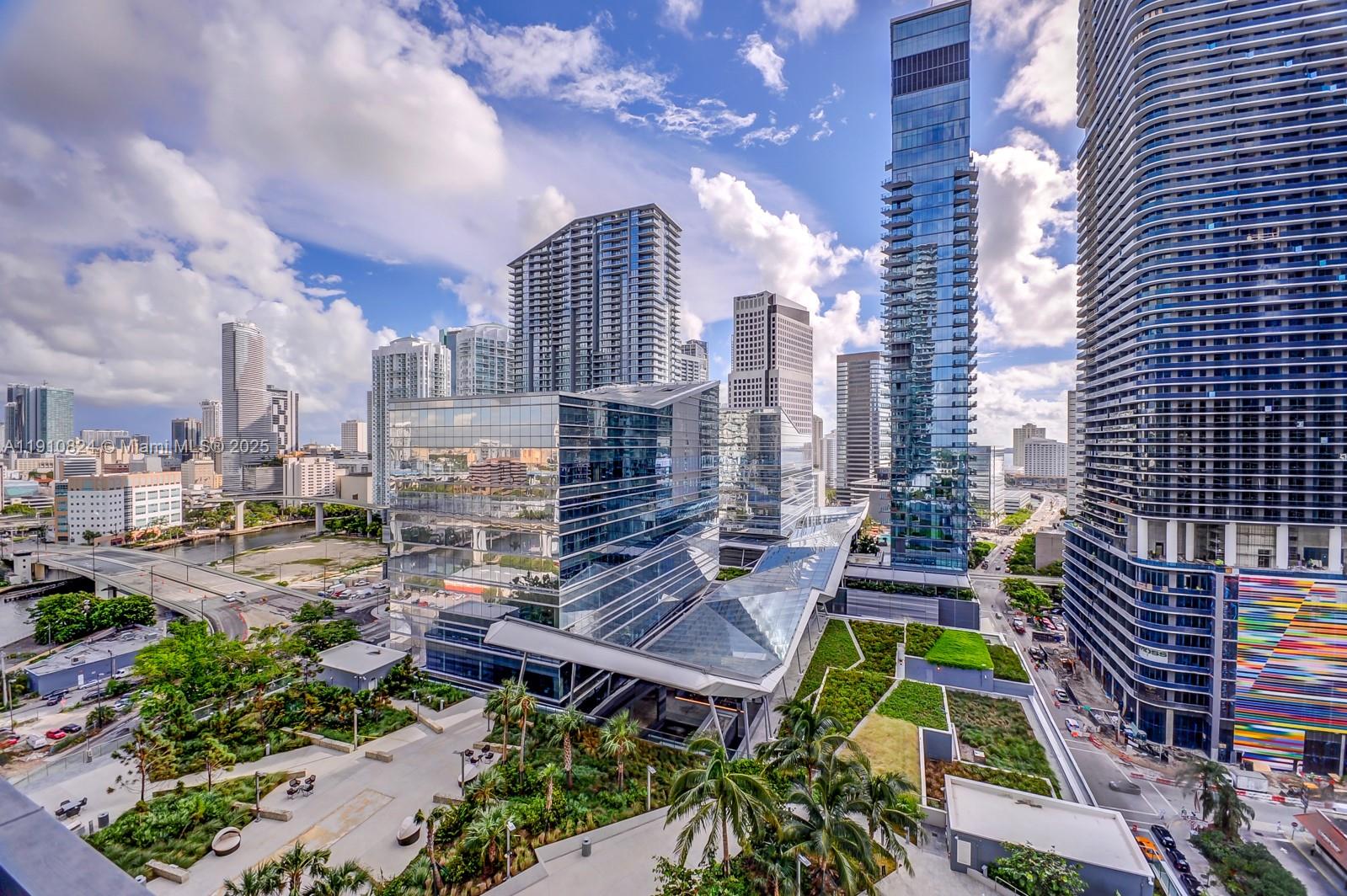 88 SW 7th St #1503, Miami FL 33130