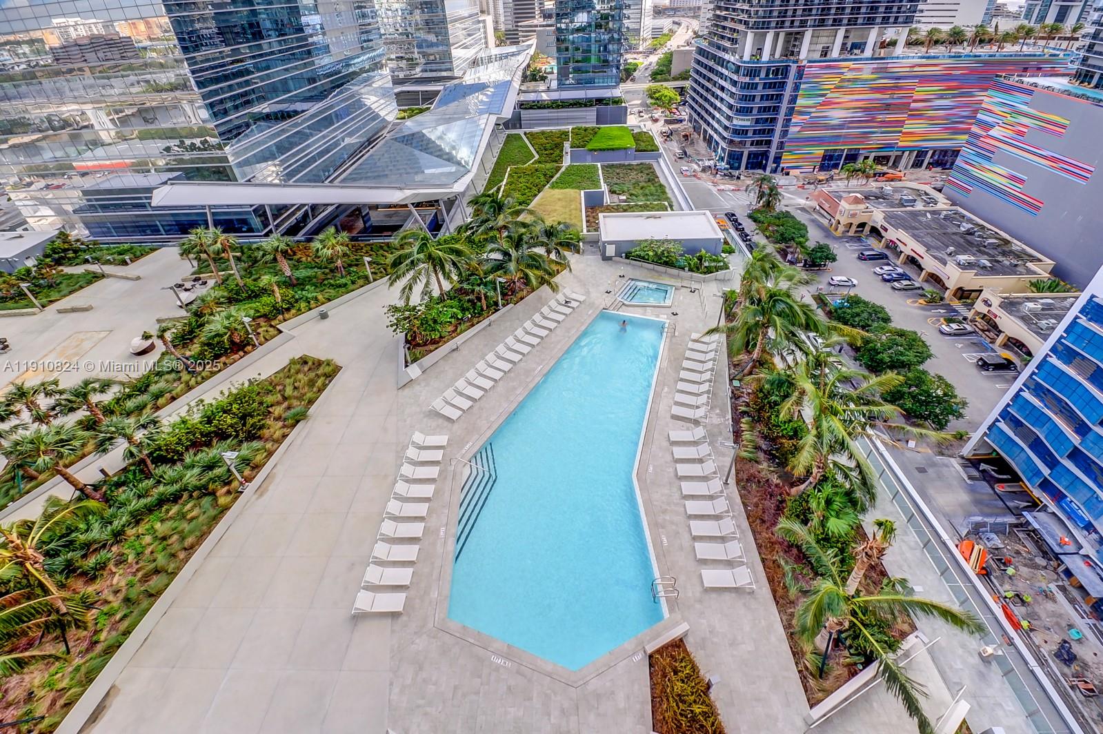 88 SW 7th St #1503, Miami FL 33130
