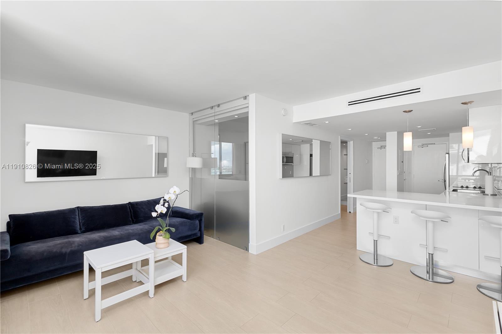 1000 West Ave #1522, Miami Beach FL 33139