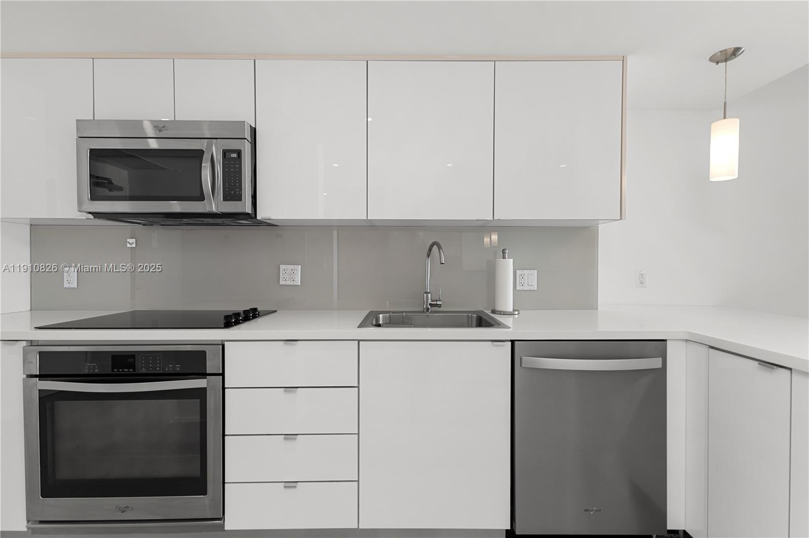 1000 West Ave #1522, Miami Beach FL 33139