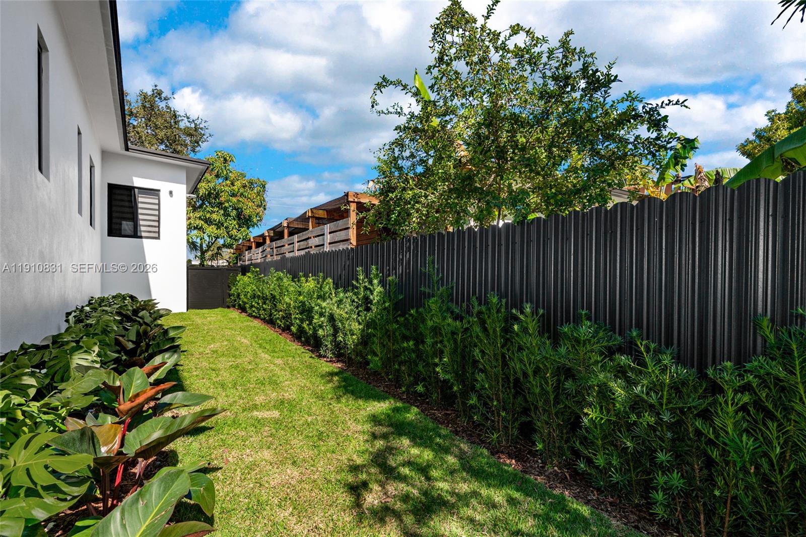 270 N Shore Dr, Miami Beach FL 33141