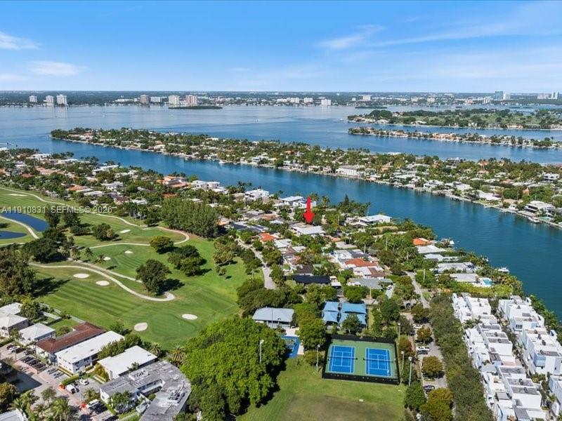 270 N Shore Dr, Miami Beach FL 33141