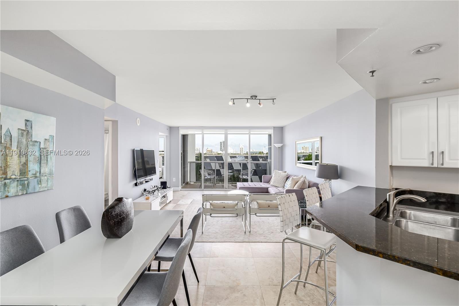 1800 Sunset Harbour Dr #715, Miami Beach FL 33139