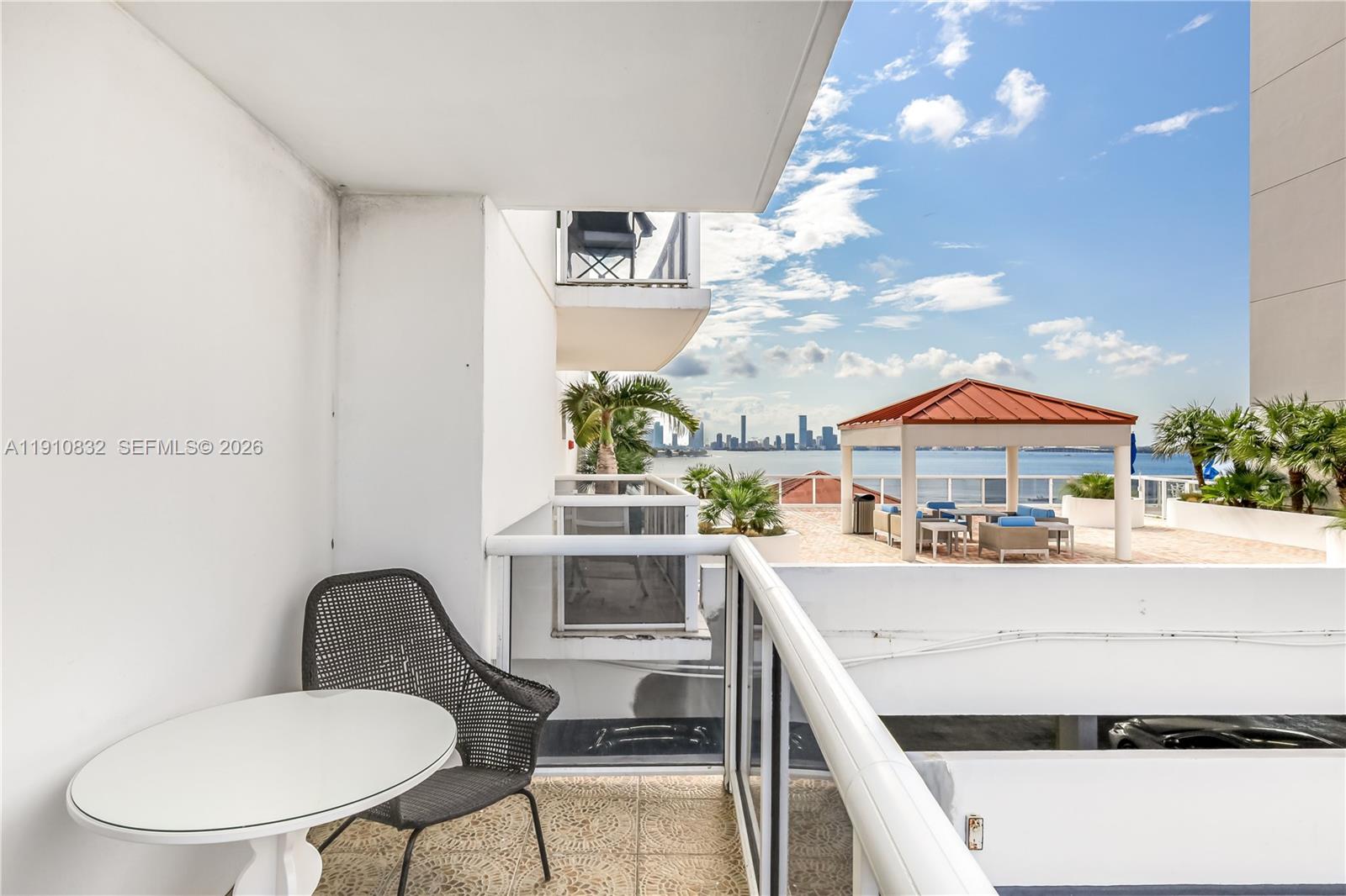 1800 Sunset Harbour Dr #715, Miami Beach FL 33139