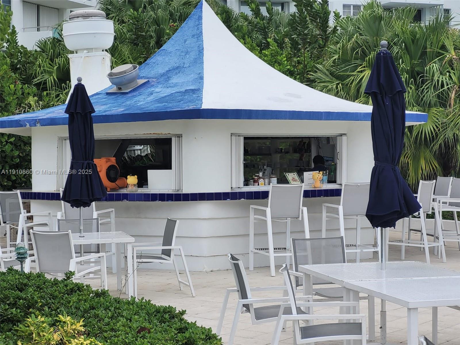 5161 Collins Ave #214, Miami Beach FL 33140